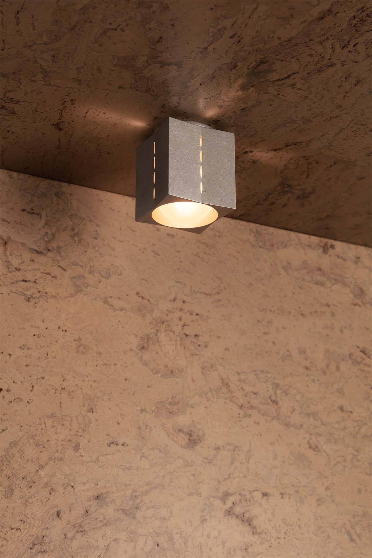 Polaris Ceiling, Sm, Tumbled Aluminium