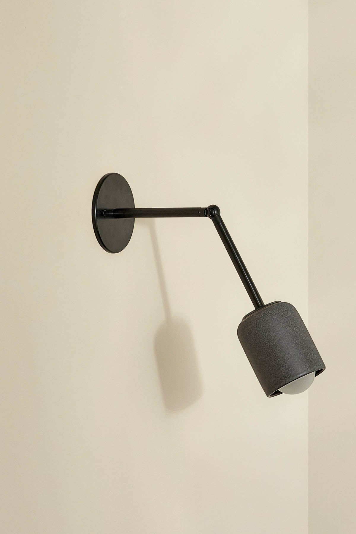 Terra 1 Long Wall Light