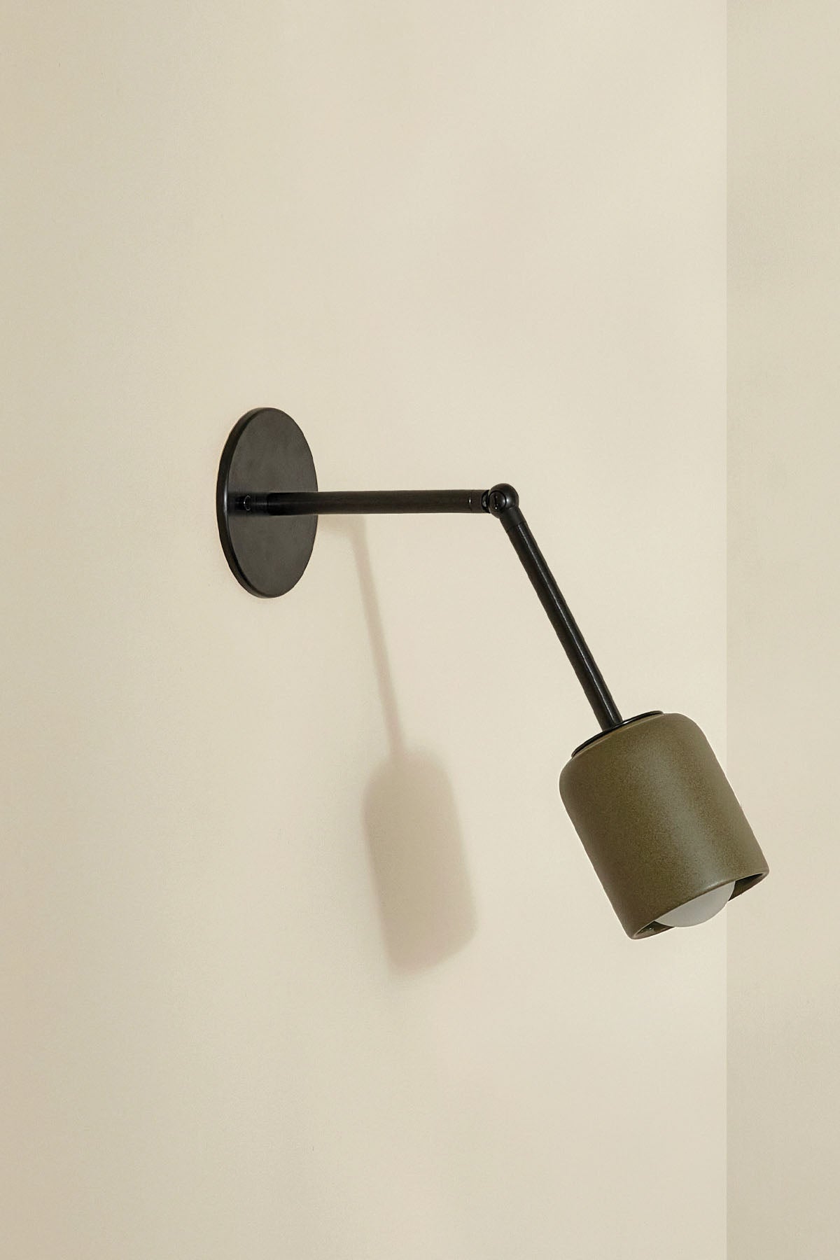 Terra 1 Long Wall Light