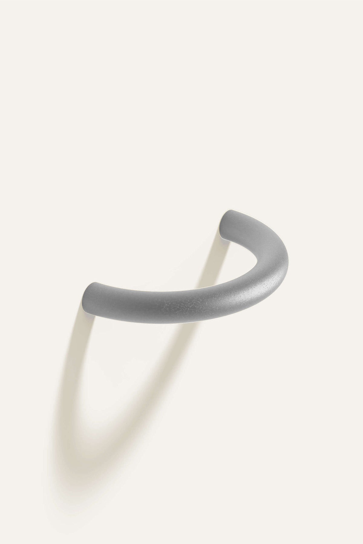 Maha Alavi Studio | Cercle Pull | Thin