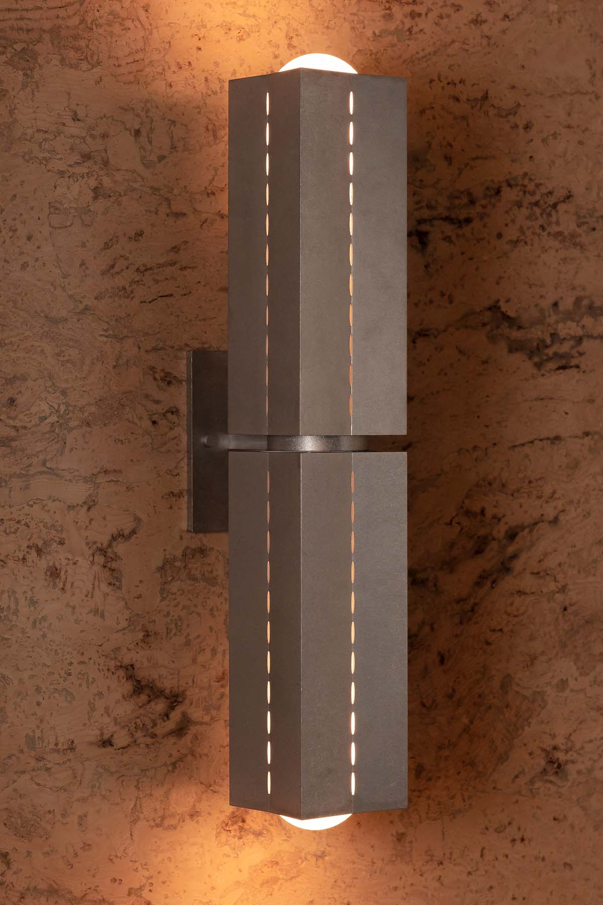 Polaris Wall Light, Lge, Tumbled Aluminium