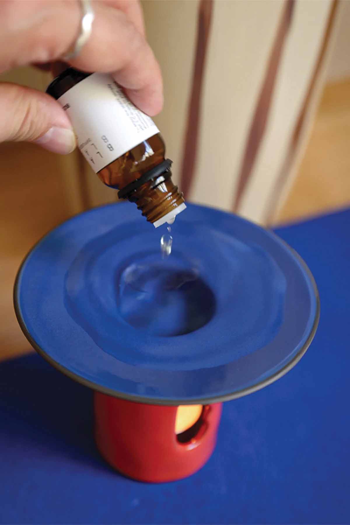 Black Blaze - Lumière Oil Burner in Flame - Marz DesignsBlack Blaze