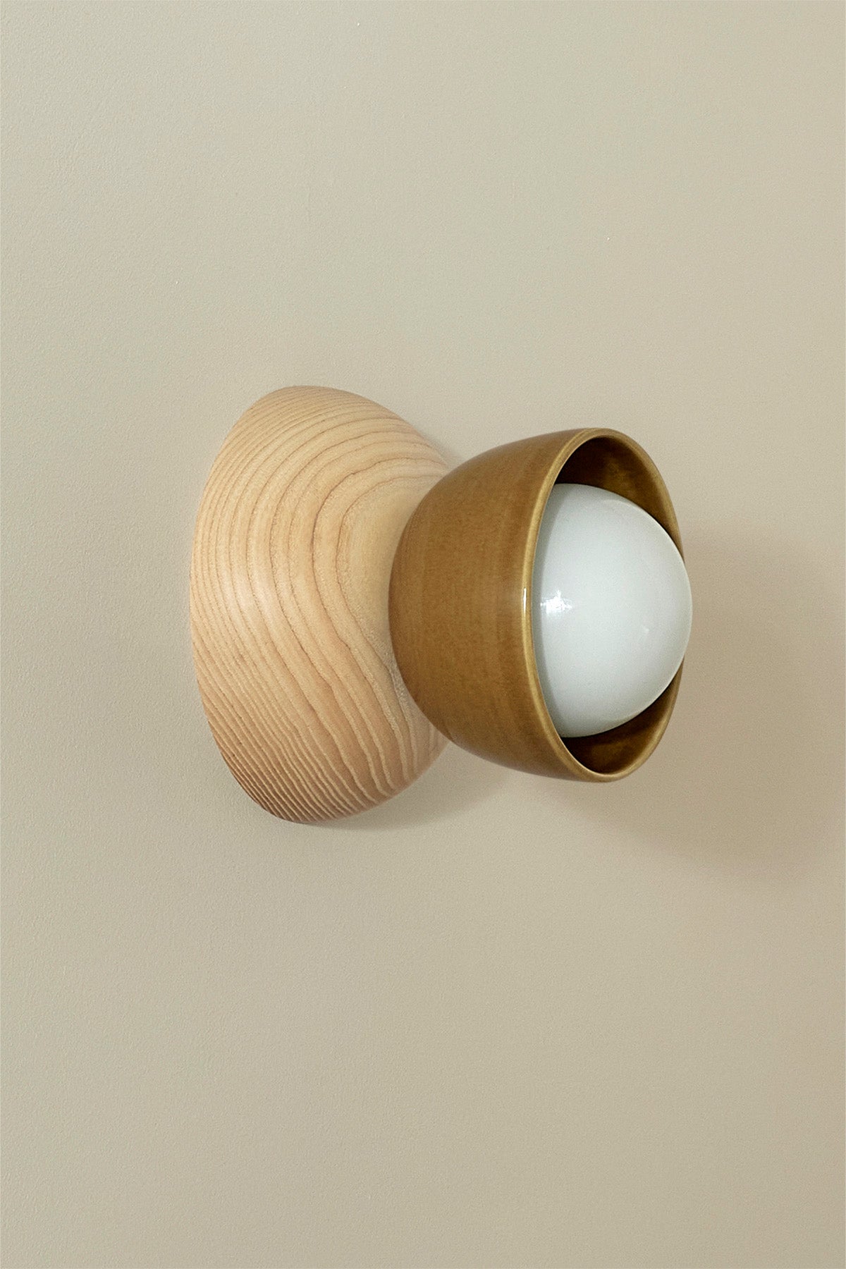 Terra 00 Surface Sconce