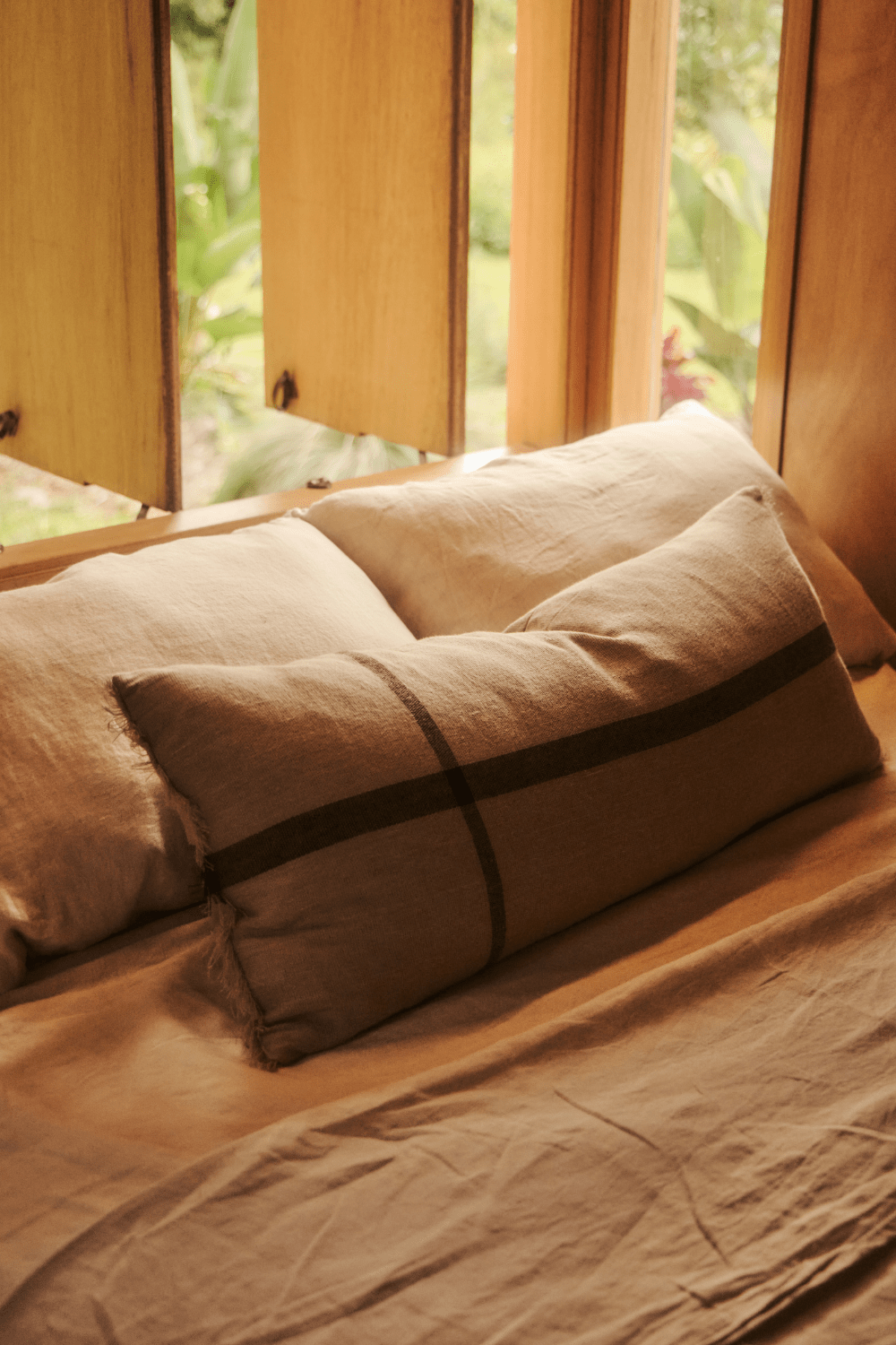 Ferm Living Calm Cushion - Camel / Black - Marz Designs - Ferm Living - Ferm Living Calm Cushion - Camel / Black