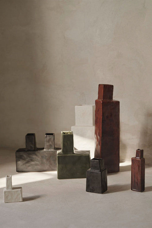Ferm Living Koa Vase, H20 - Dark Sage
