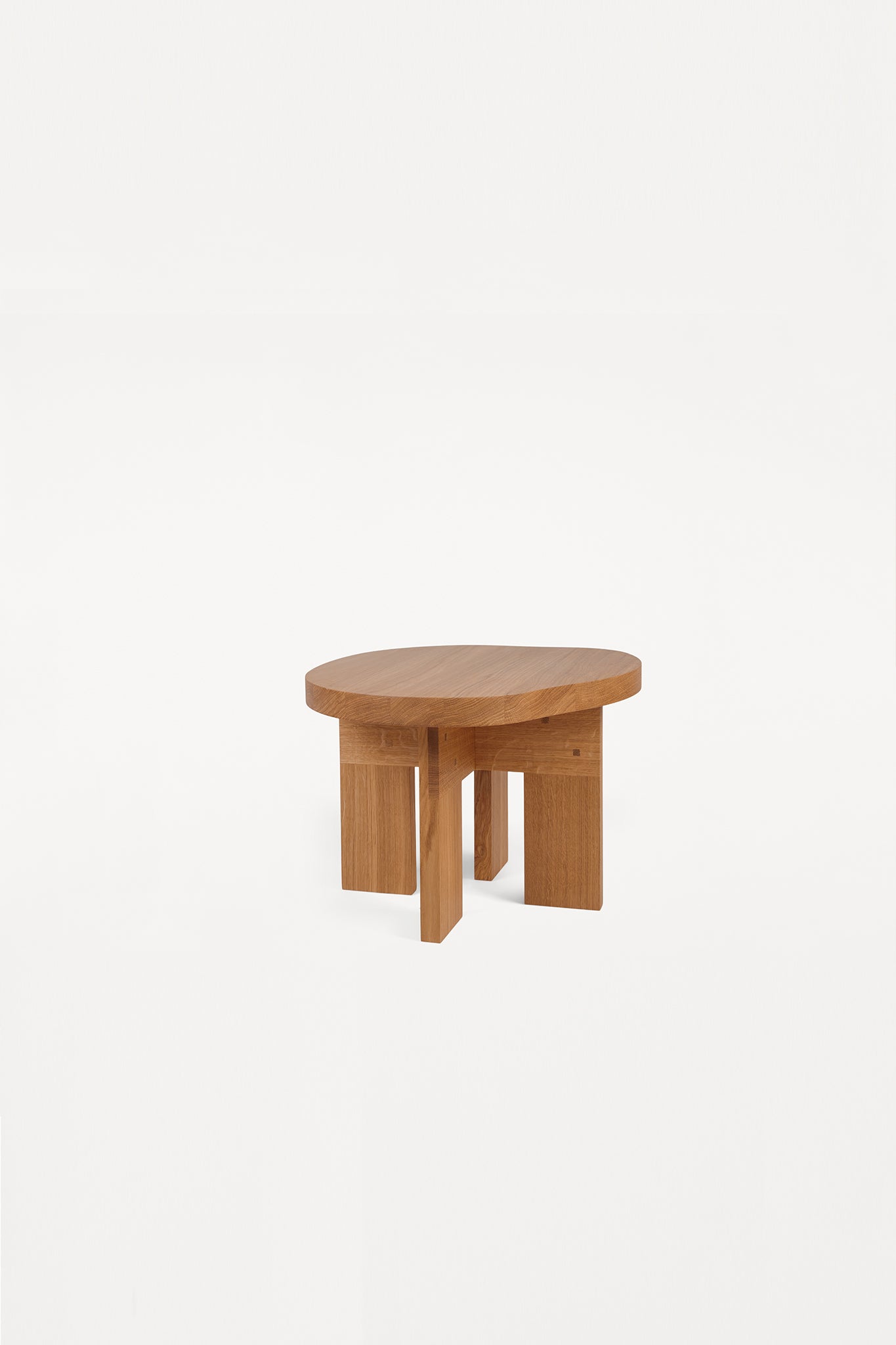 Frama Farmhouse Side Table Pond
