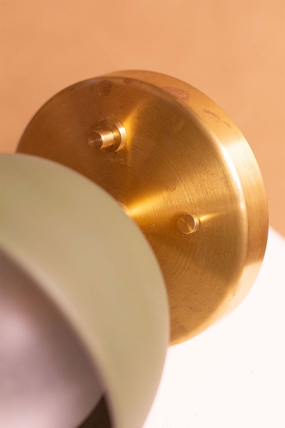 Imperfect Terra 0 Short Articulating Deep Base Plate With Integrated Switch, 110 - 130V - Marz DesignsMarz Designs