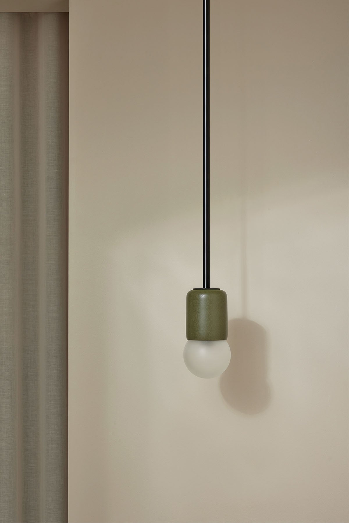 Terra 1 Pendant Light - Solid Rod