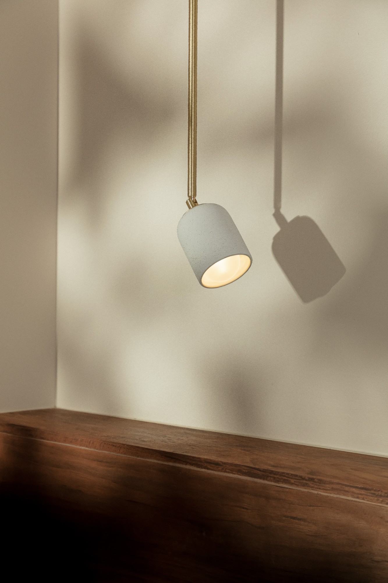 Terra 1 Articulating Spot Light - Marz Designs - Marz Designs - :switchedon