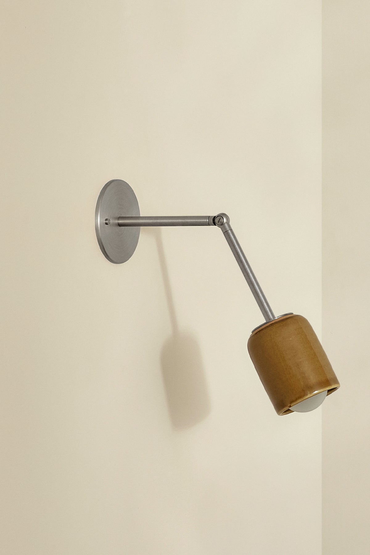 Terra 1 Long Articulating Wall Light - Marz DesignsMarz Designs