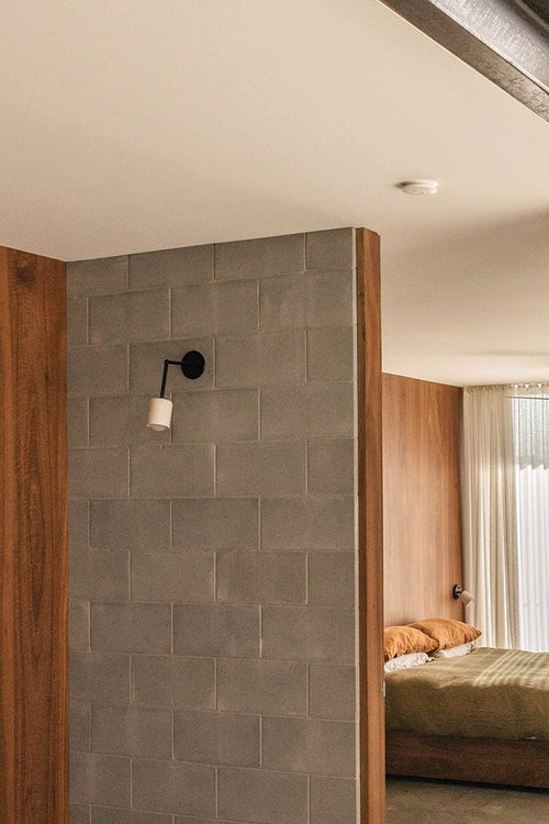 Terra 1 Long Wall Light