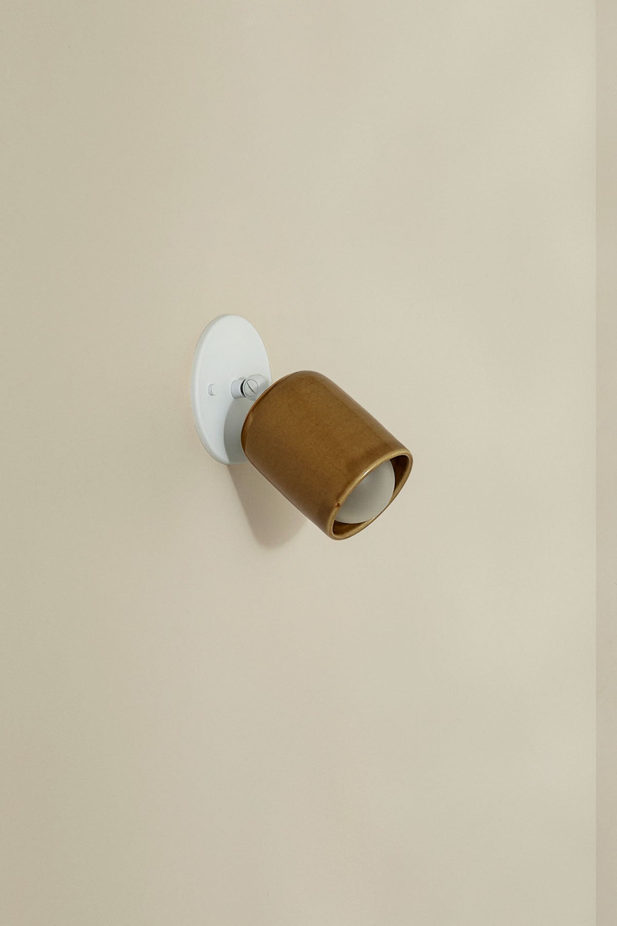 Terra 1 Short Surface Sconce - Marz DesignsMarz Designs