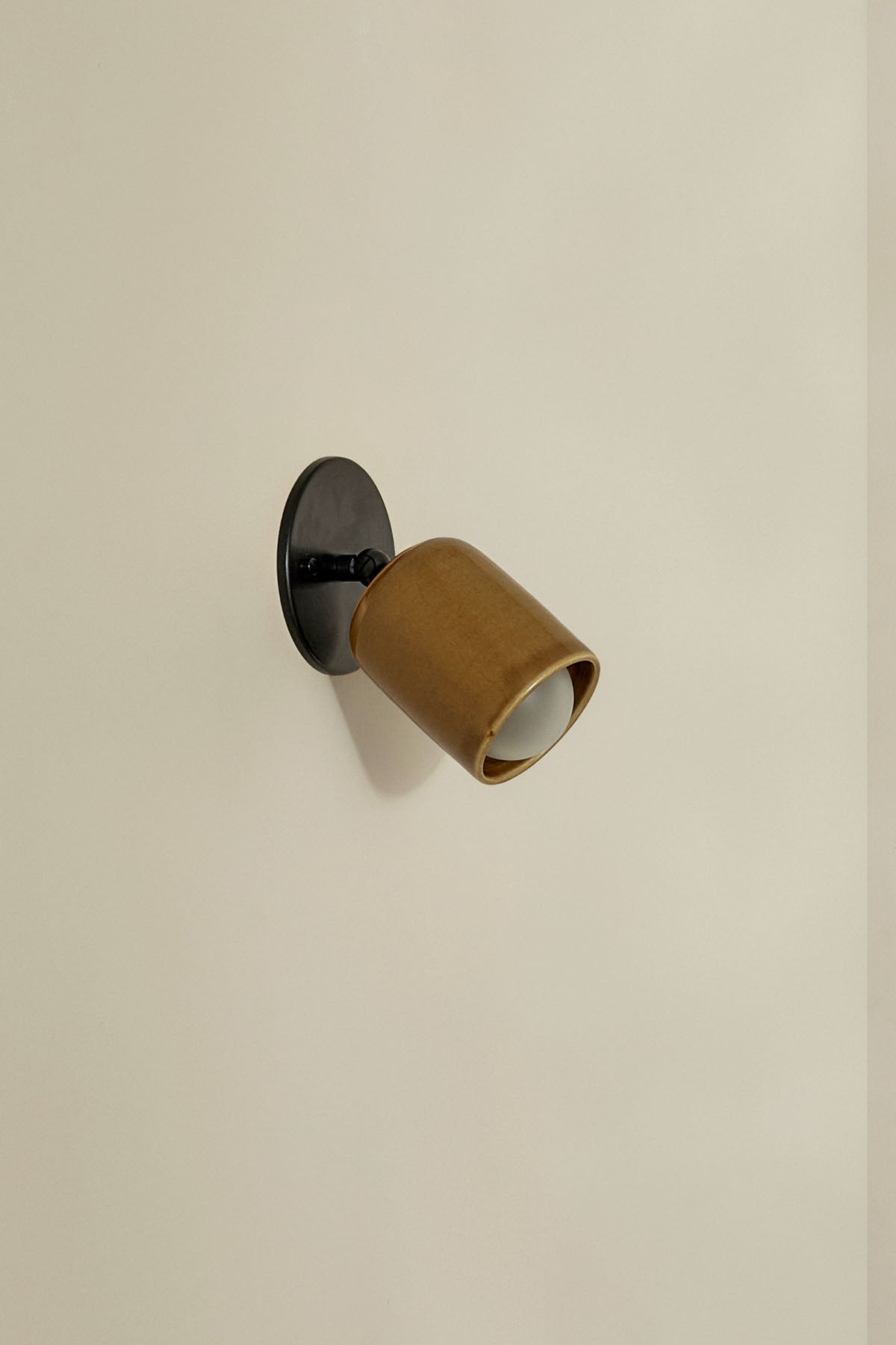 Terra 1 Short Surface Sconce - Marz DesignsMarz Designs