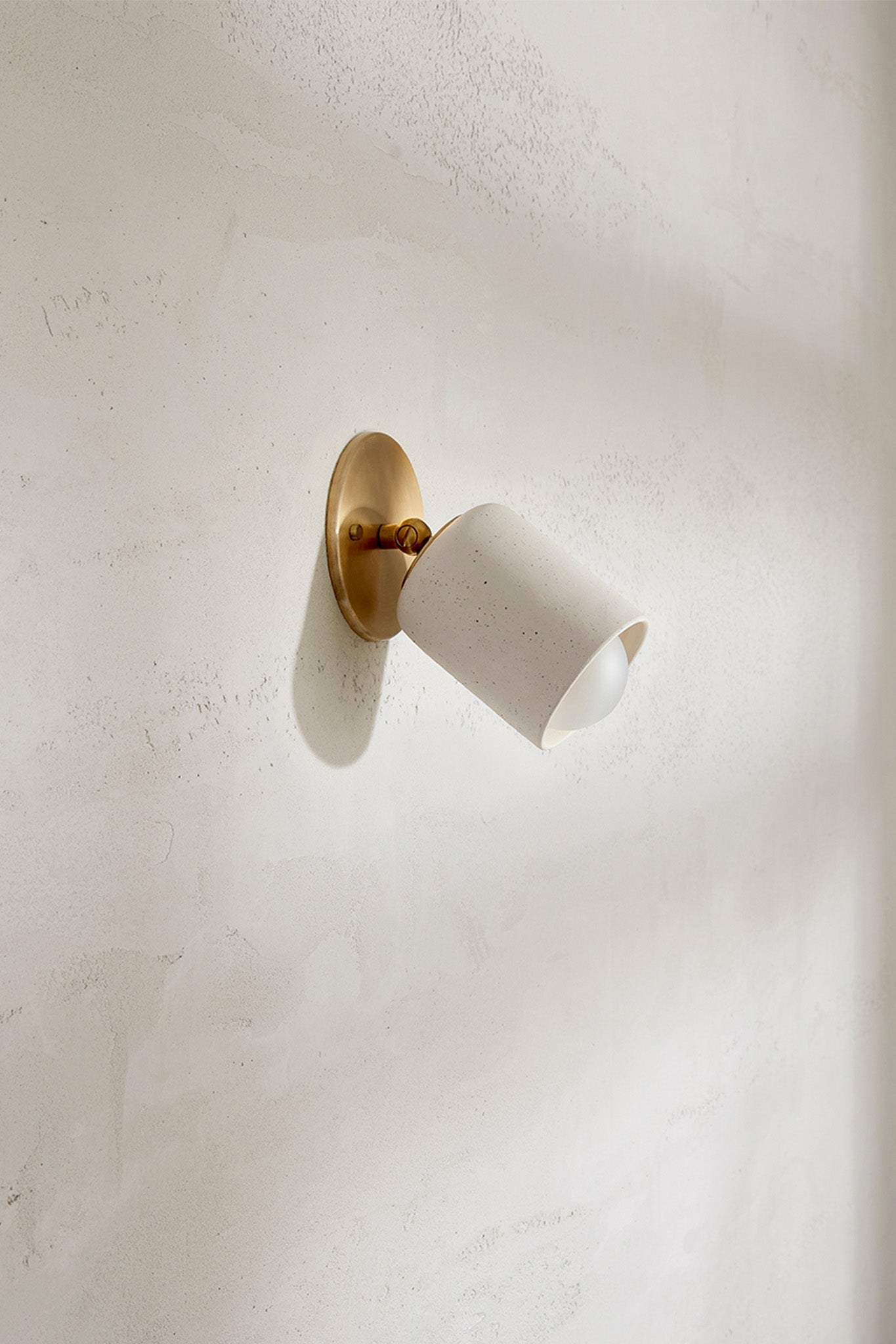Terra 1 Short Surface Sconce - Marz DesignsMarz Designs