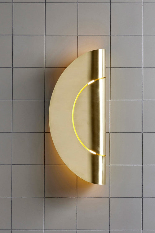 Furl Circle Wall Light