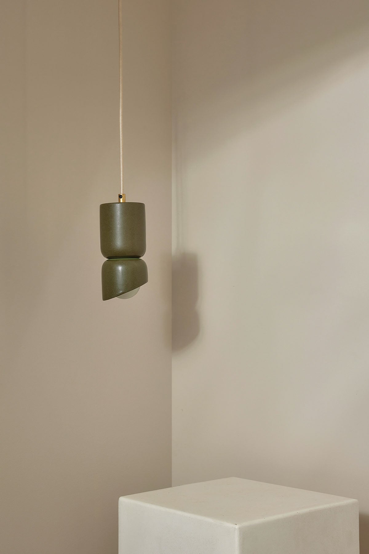 Terra 1.5 Pendant Light - Fabric - Marz DesignsMarz Designs