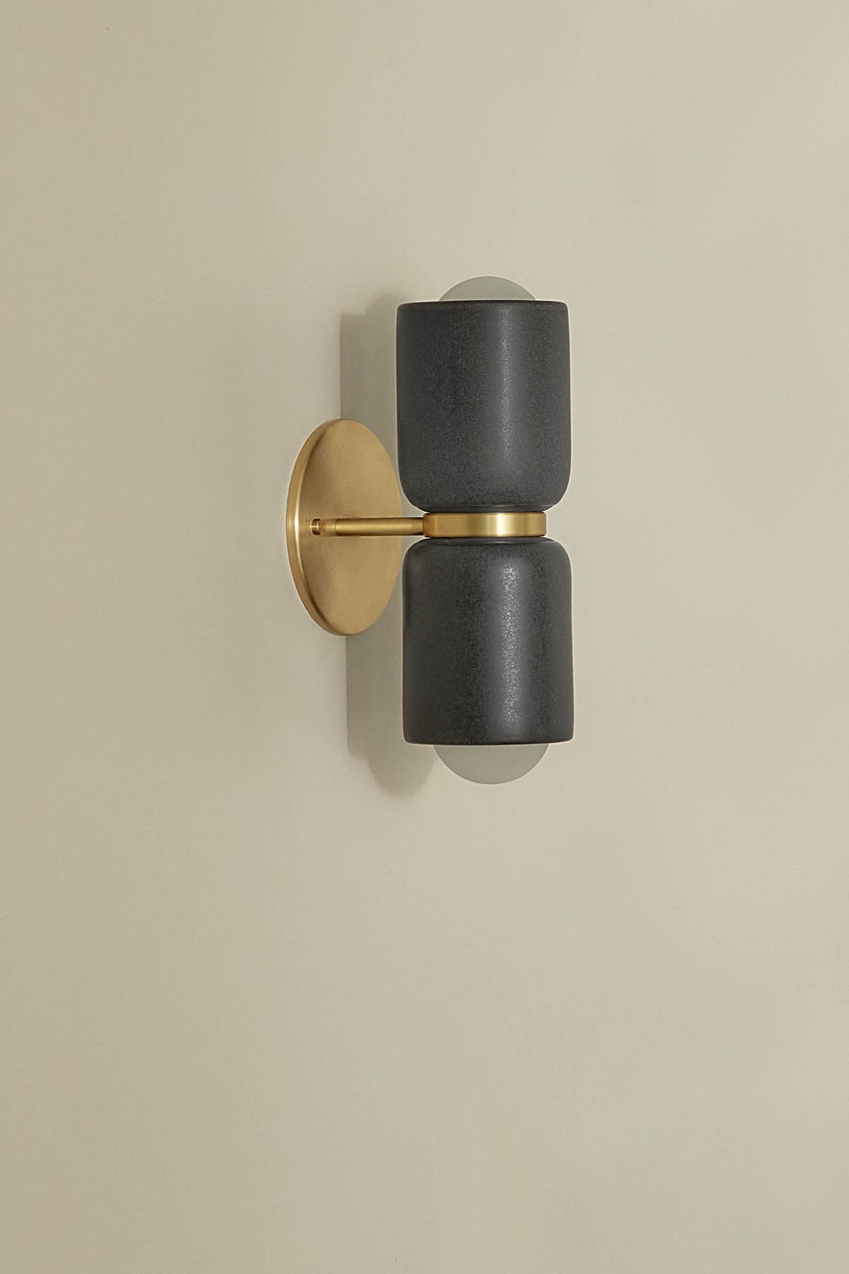 Terra 2 Wall Light