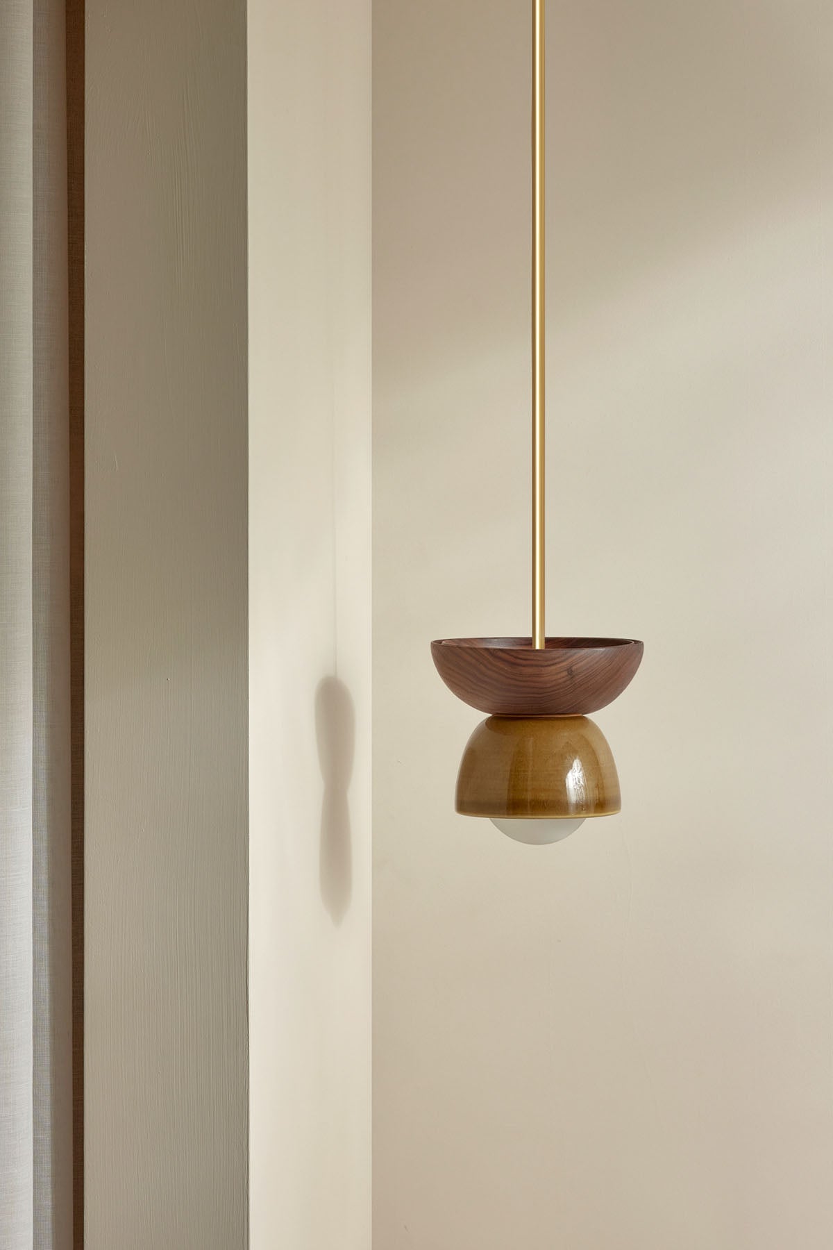 Terra 00 Pendant Light - Solid Rod