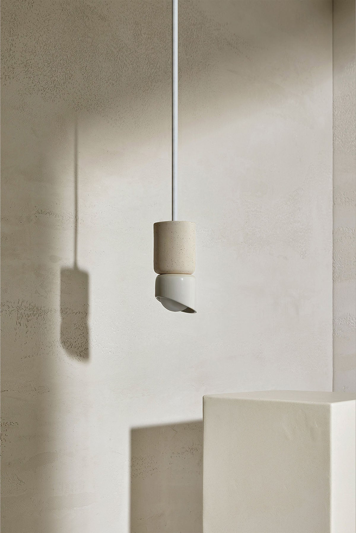 Terra 1.5 Pendant Light - Solid Rod