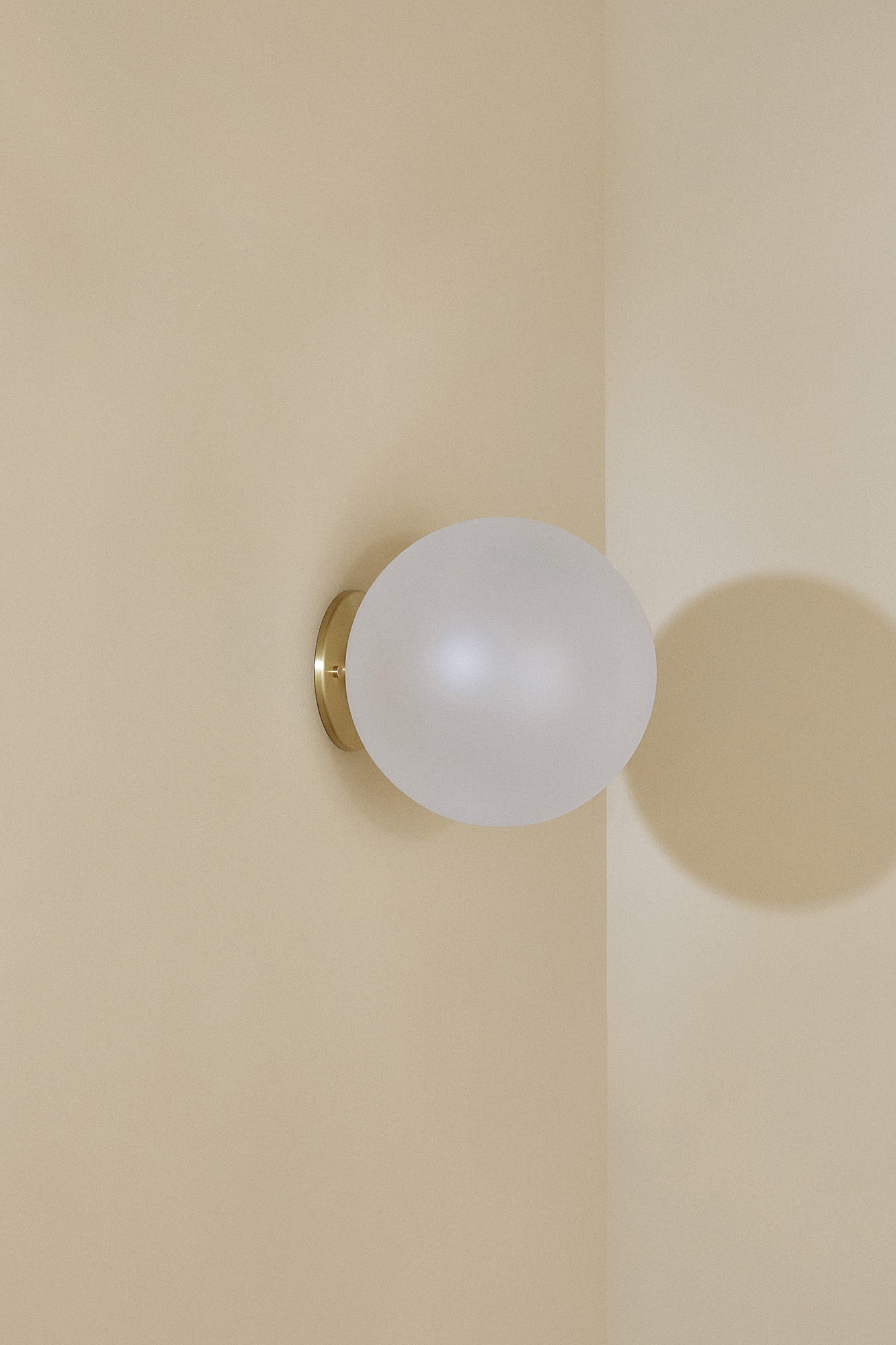 Orb Surface Sconce · Large