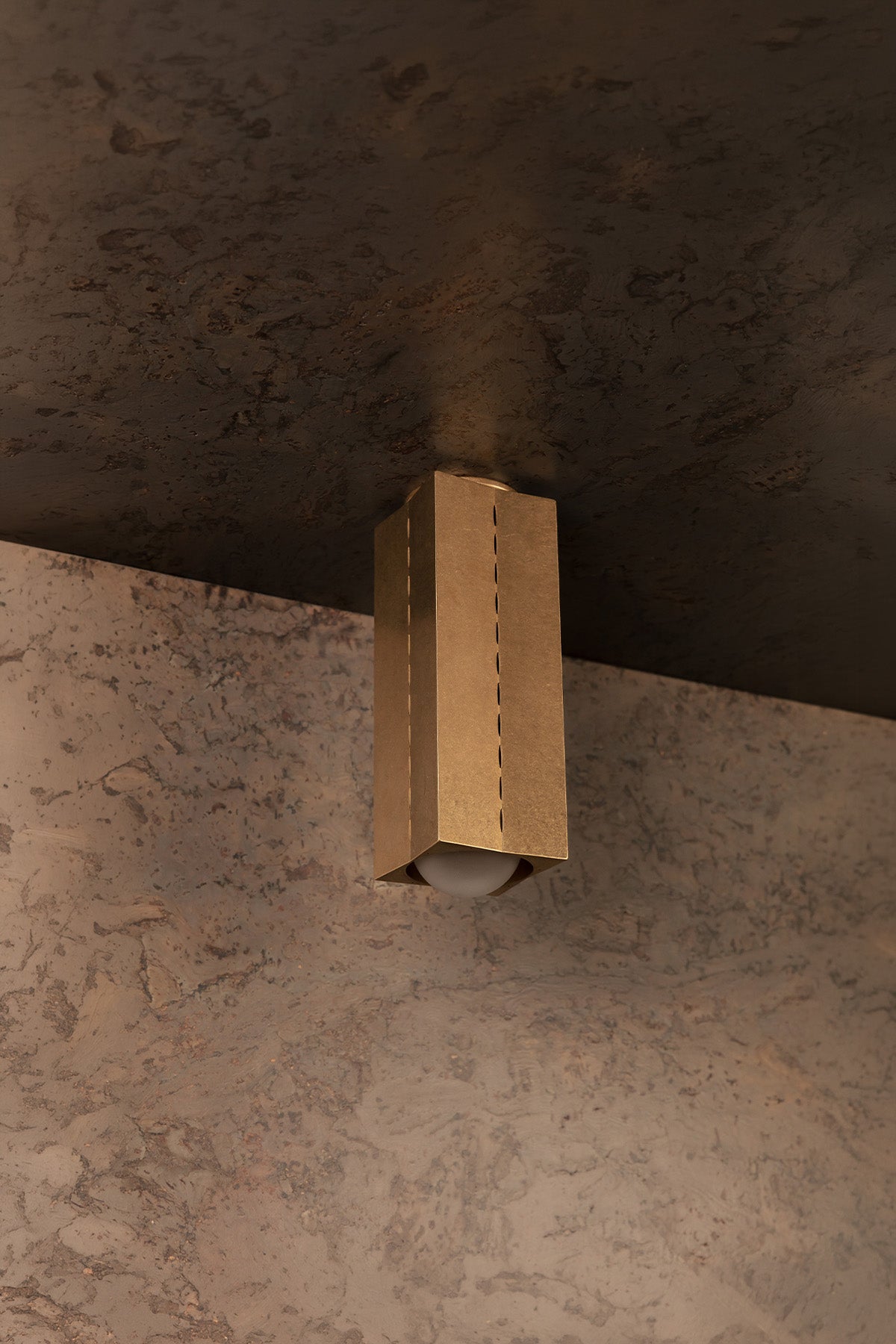 Polaris Ceiling, Lge, Tumbled Brass