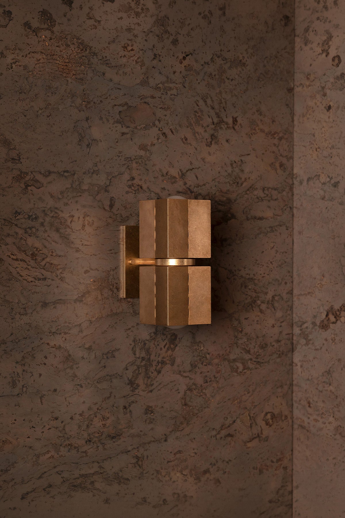 Polaris Wall Light, Sm, Tumbled Brass
