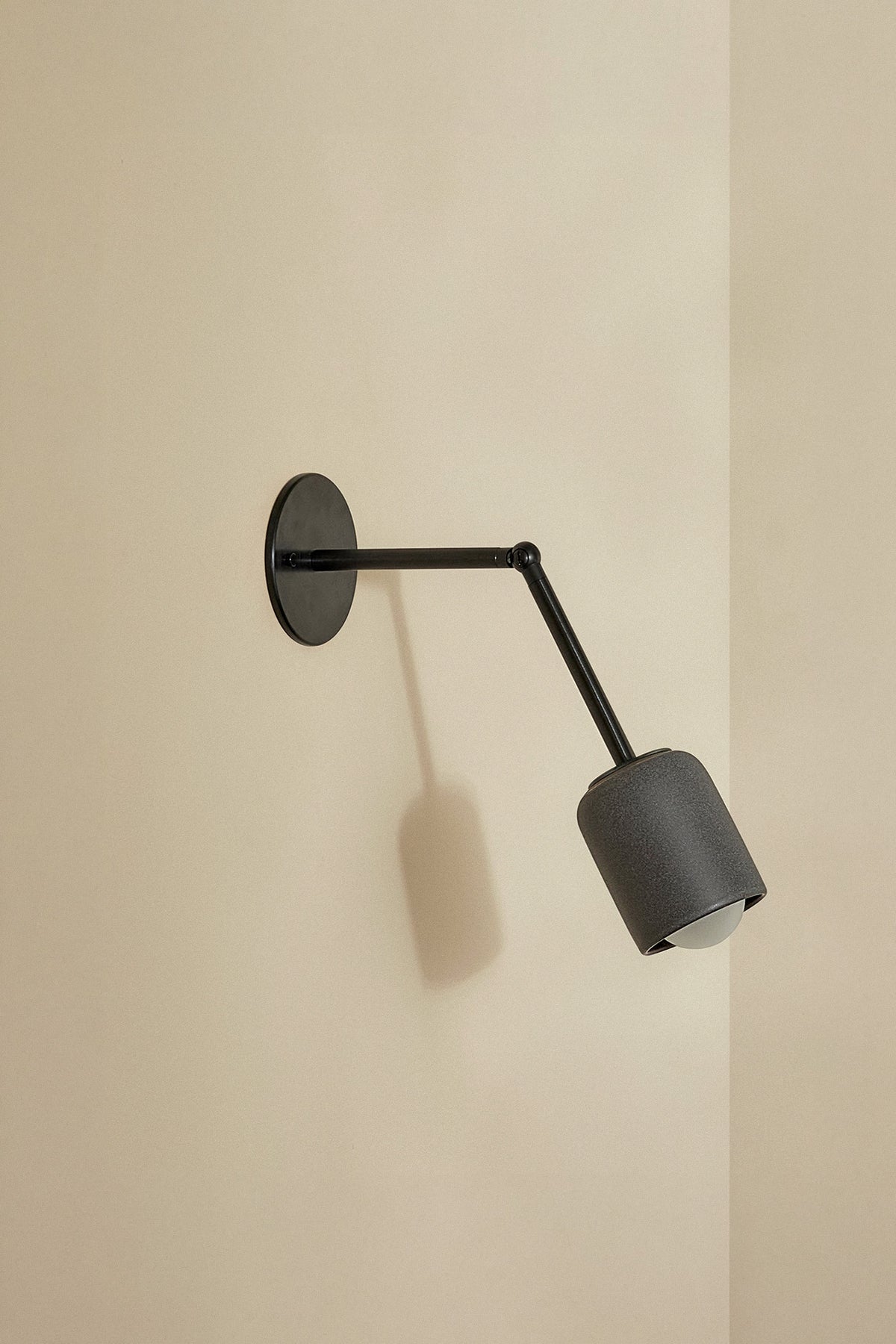 Terra 1 Long Wall Light