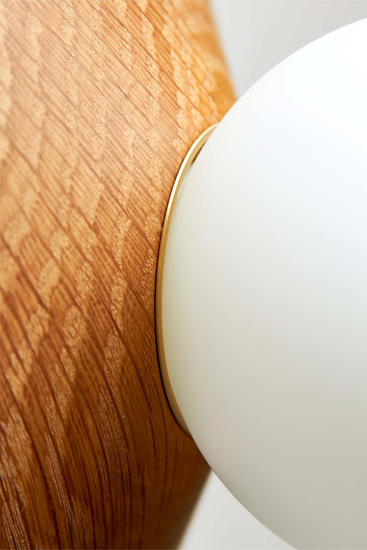 Bright Beads Disc Wall Light - Marz DesignsMarz Designs