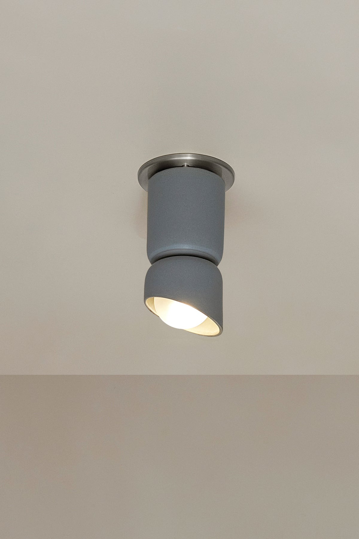 Terra 1.5 Ceiling Light, Slim Base