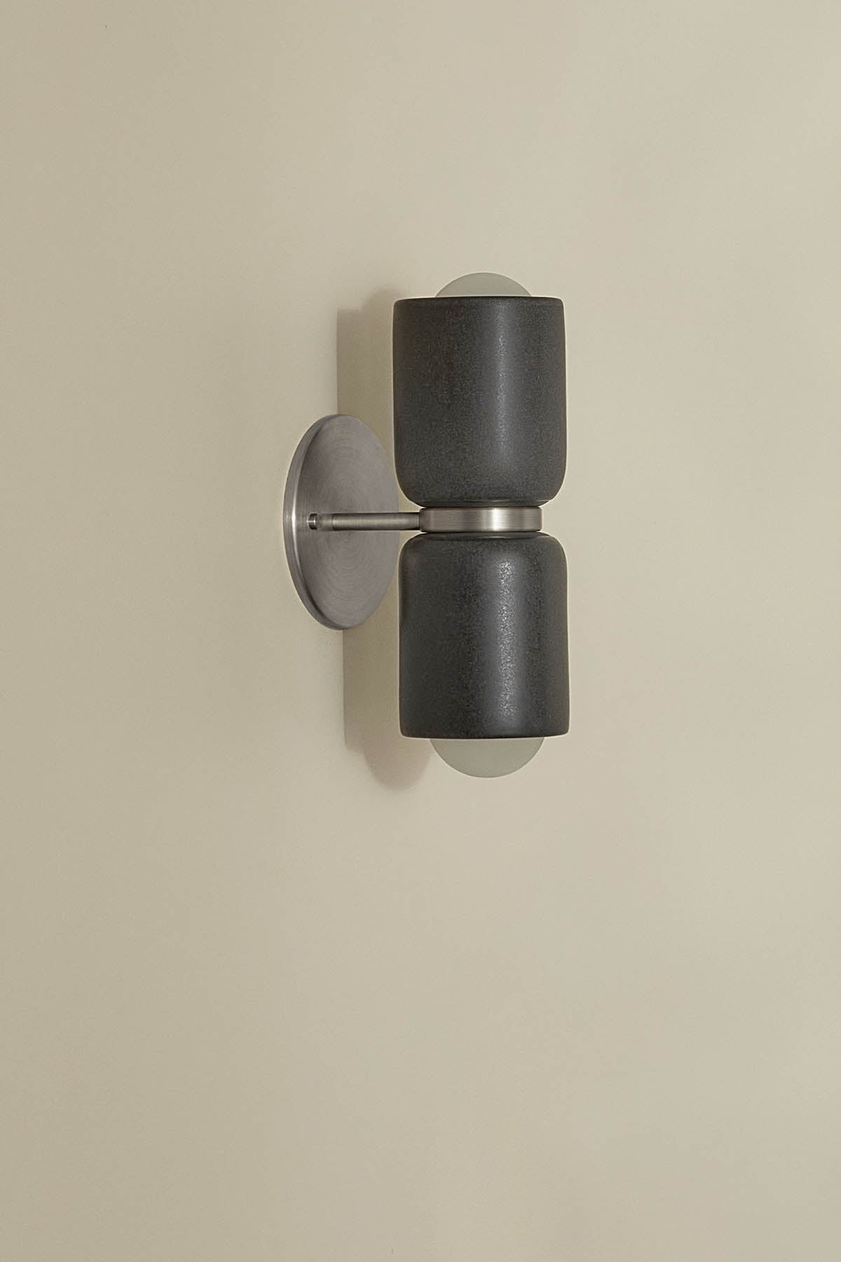 Terra 2 Wall Light
