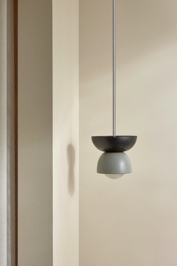 Terra 00 Pendant Light - Solid Rod