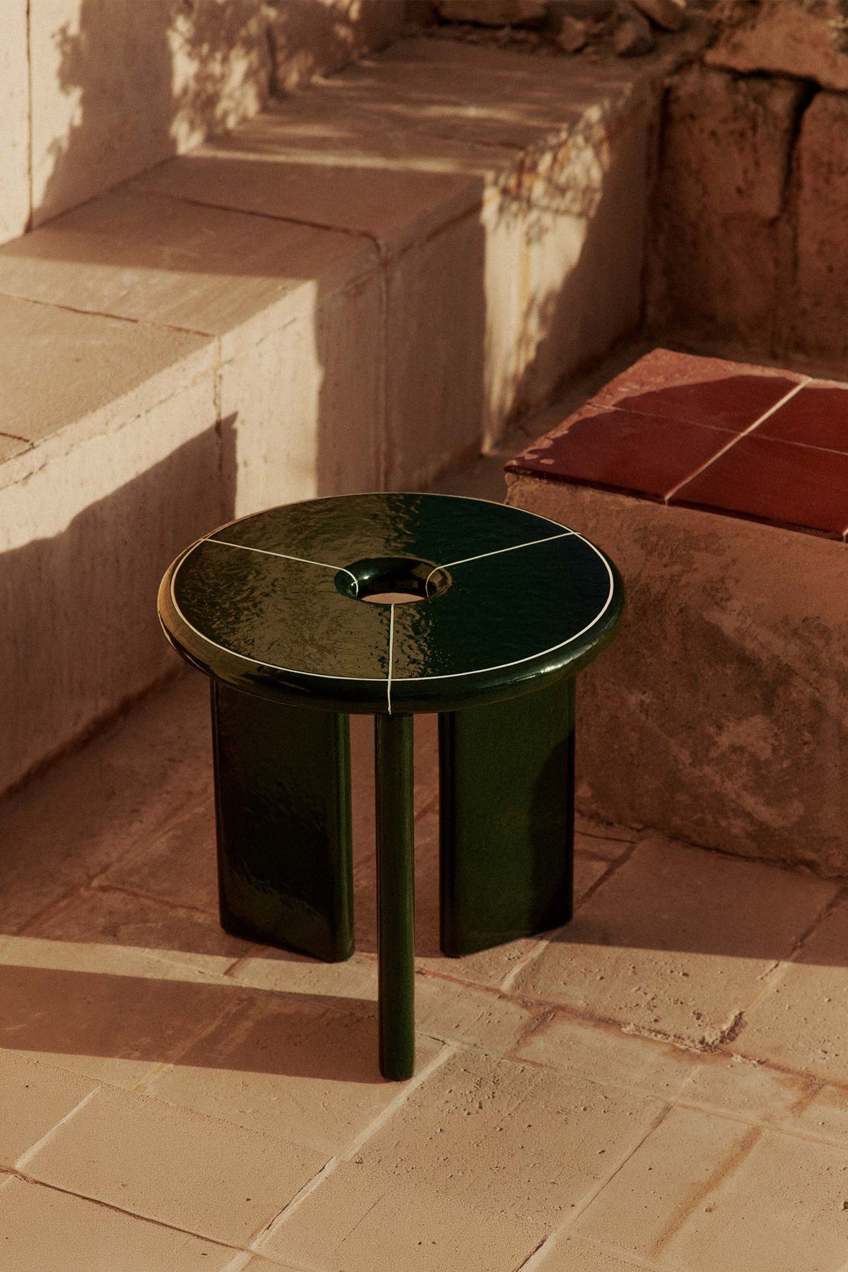 Ferm Living Deya Side Table - Dia 47 - Dark Green - Marz Designs - Ferm Living - Ferm Living Deya Side Table - Dia 47 - Dark Green