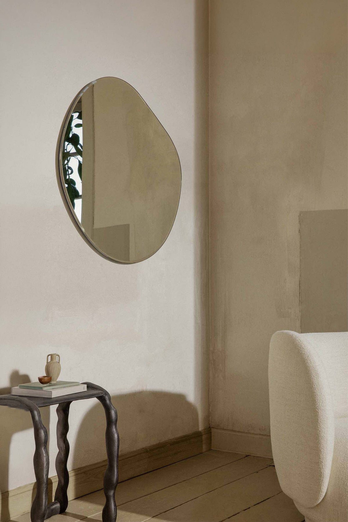 Ferm Living Pond Mirror in Brass - XL - Marz Designs - Ferm Living - Ferm Living Pond Mirror in Brass - XL
