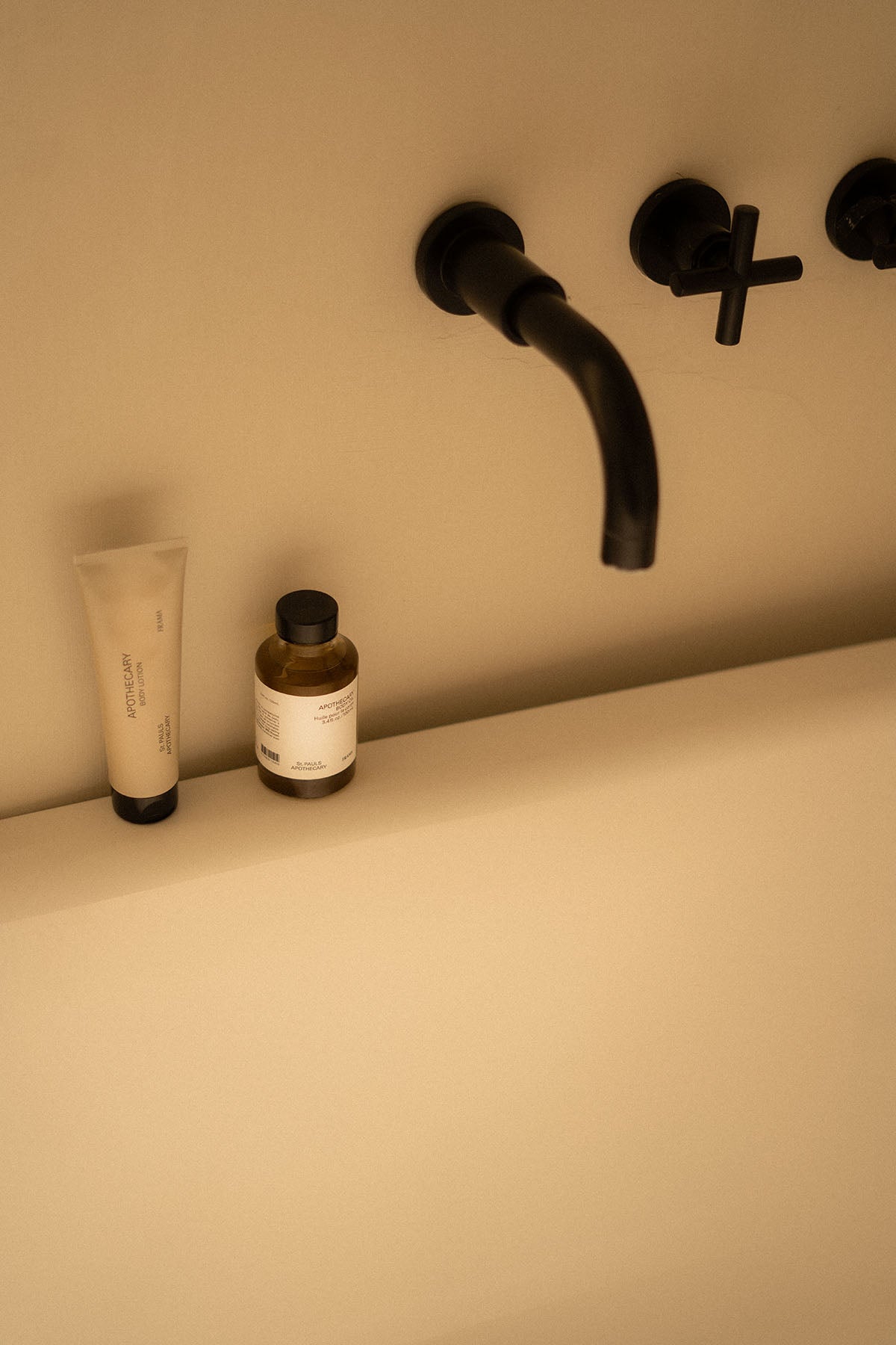Frama · Apothecary · Body Lotion - Marz Designs - FRAMA - Frama · Apothecary · Body Lotion