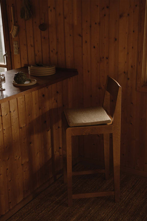 FRAMA | Bar Chair 01 | H65