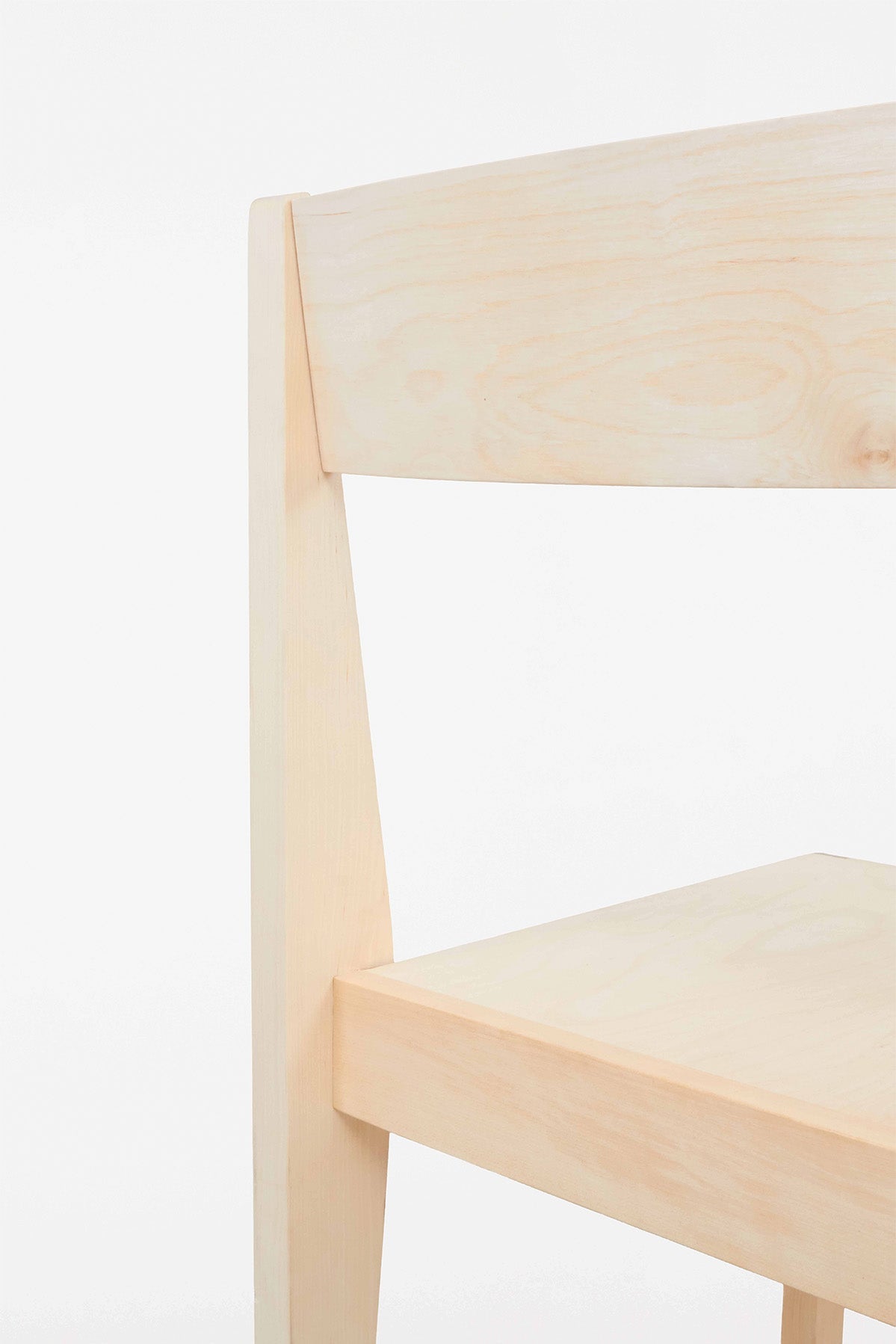 FRAMA | Chair 01 - Marz Designs - FRAMA - FRAMA | Chair 01