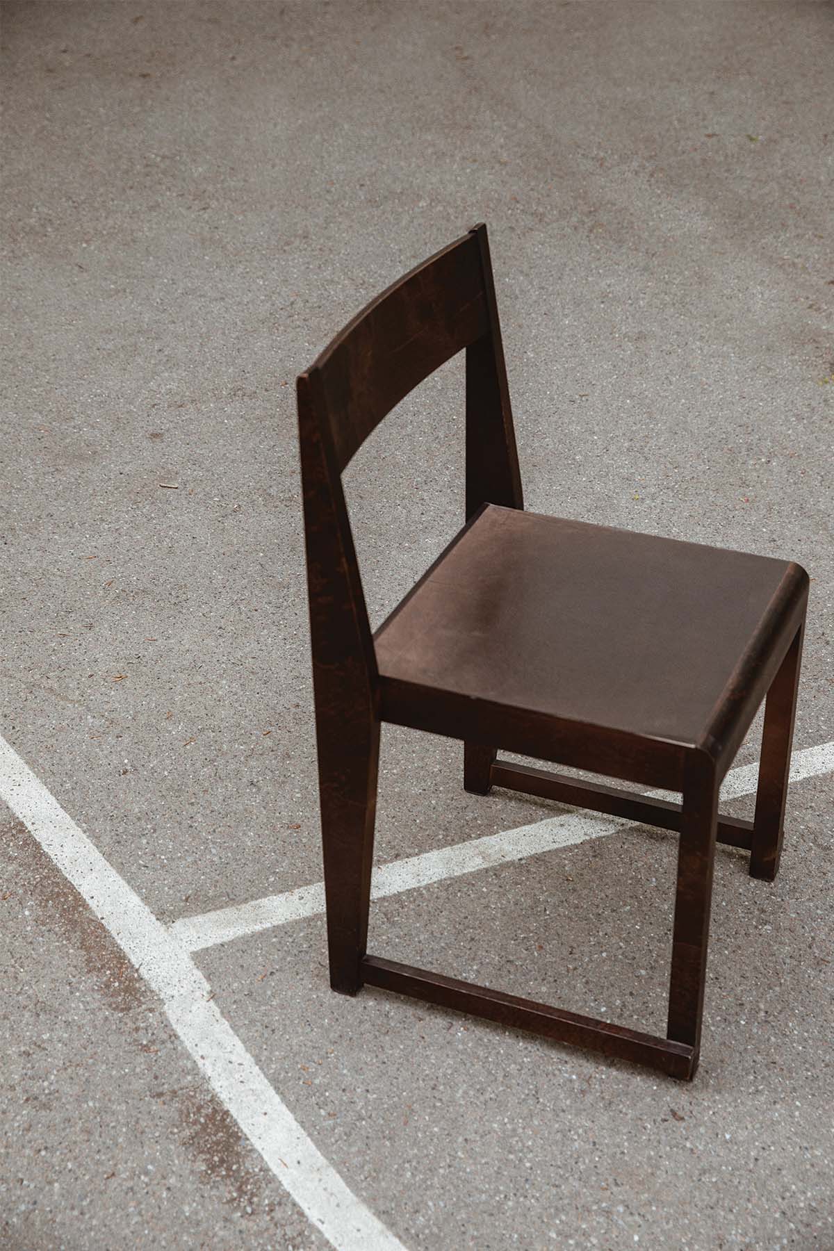 FRAMA | Chair 01 - Marz Designs - FRAMA - FRAMA | Chair 01
