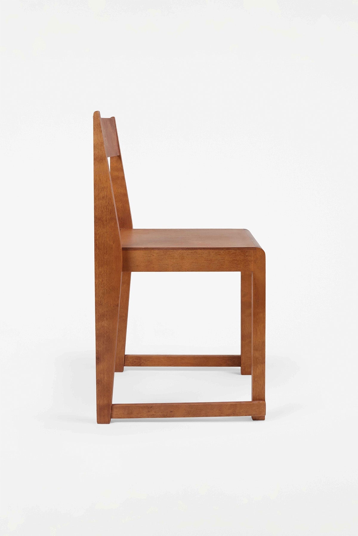 FRAMA | Chair 01 - Marz Designs - FRAMA - FRAMA | Chair 01