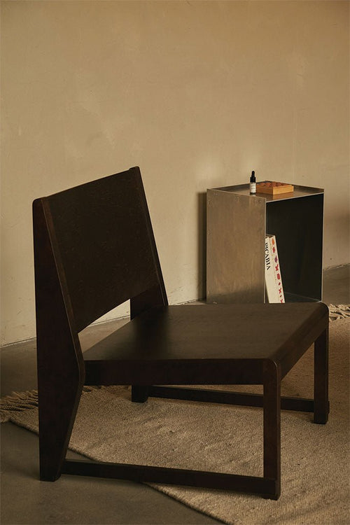 FRAMA STUDIO EASY CHAIR 01
