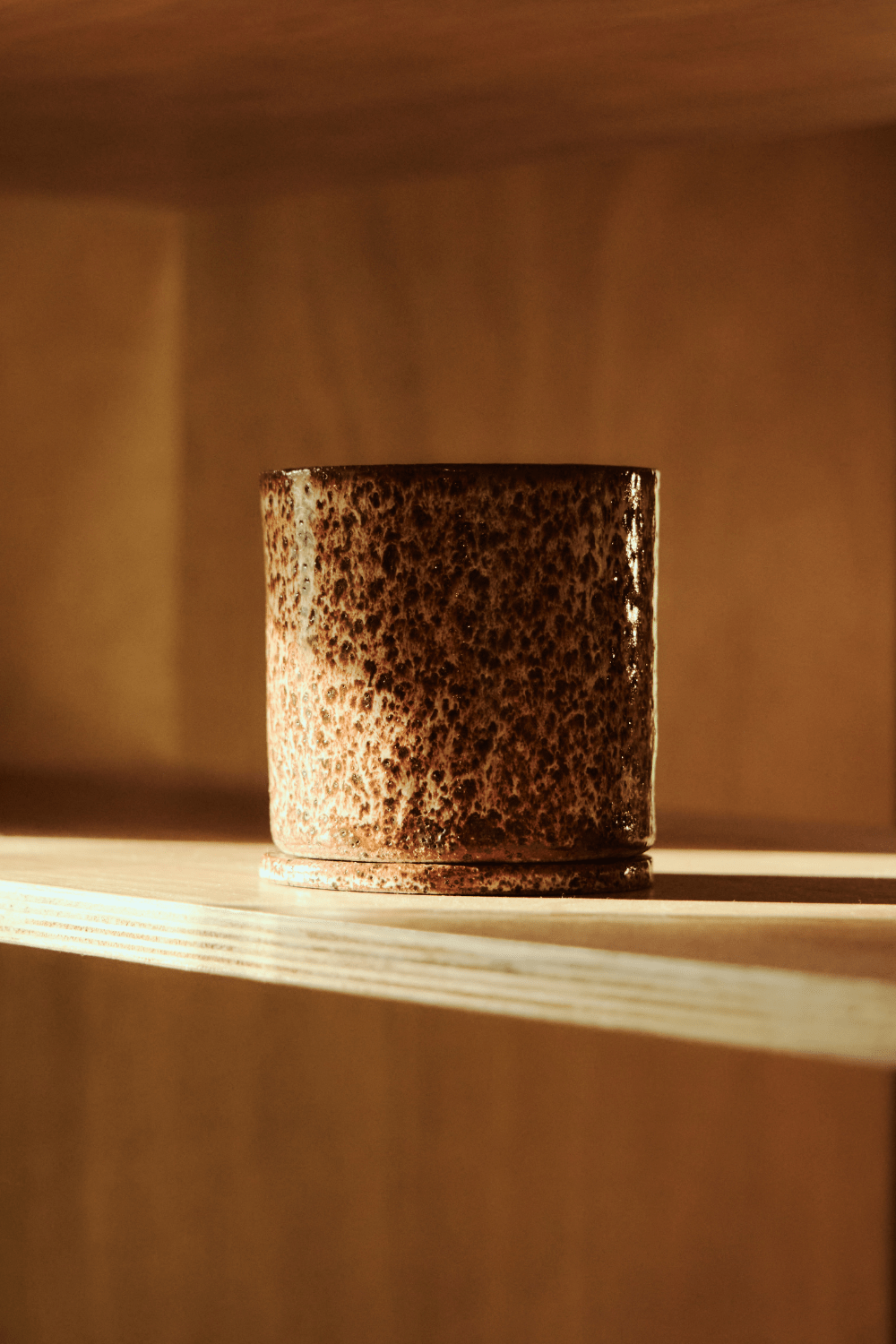 Jenn Johnston Ceramics Speckled Planter - Medium - Marz Designs - Jenn Johnston Ceramics - Jenn Johnston Ceramics Speckled Planter - Medium