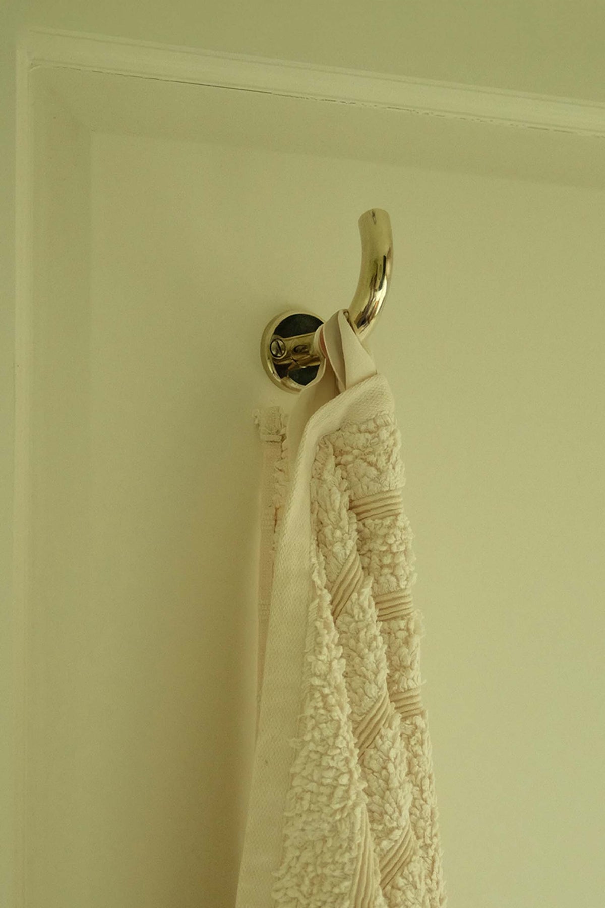 Maha Alavi Studio | Fauna Wall Hook - Marz Designs - Maha Alavi - Maha Alavi Studio | Fauna Wall Hook