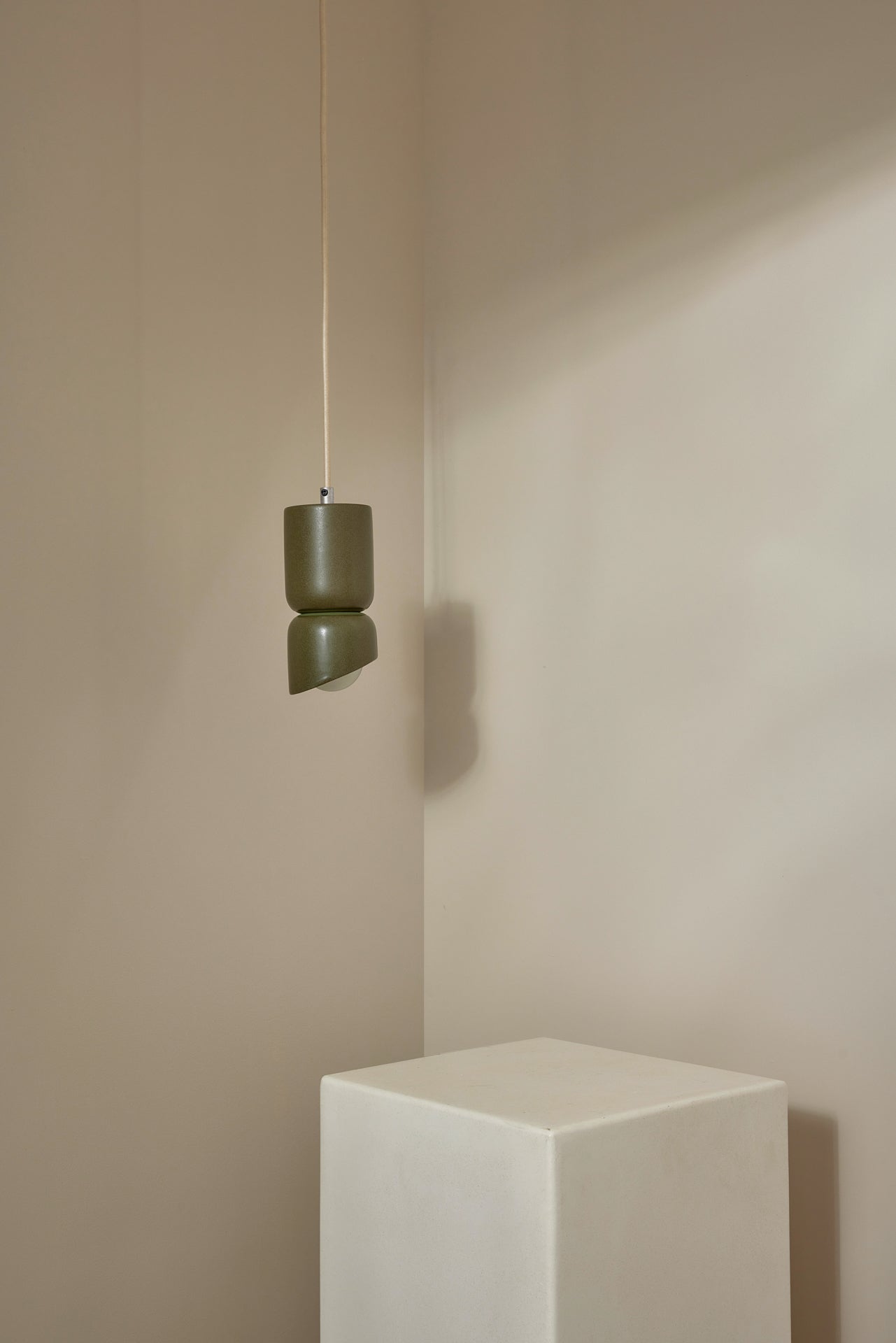 Terra 1.5 Pendant Light - Fabric