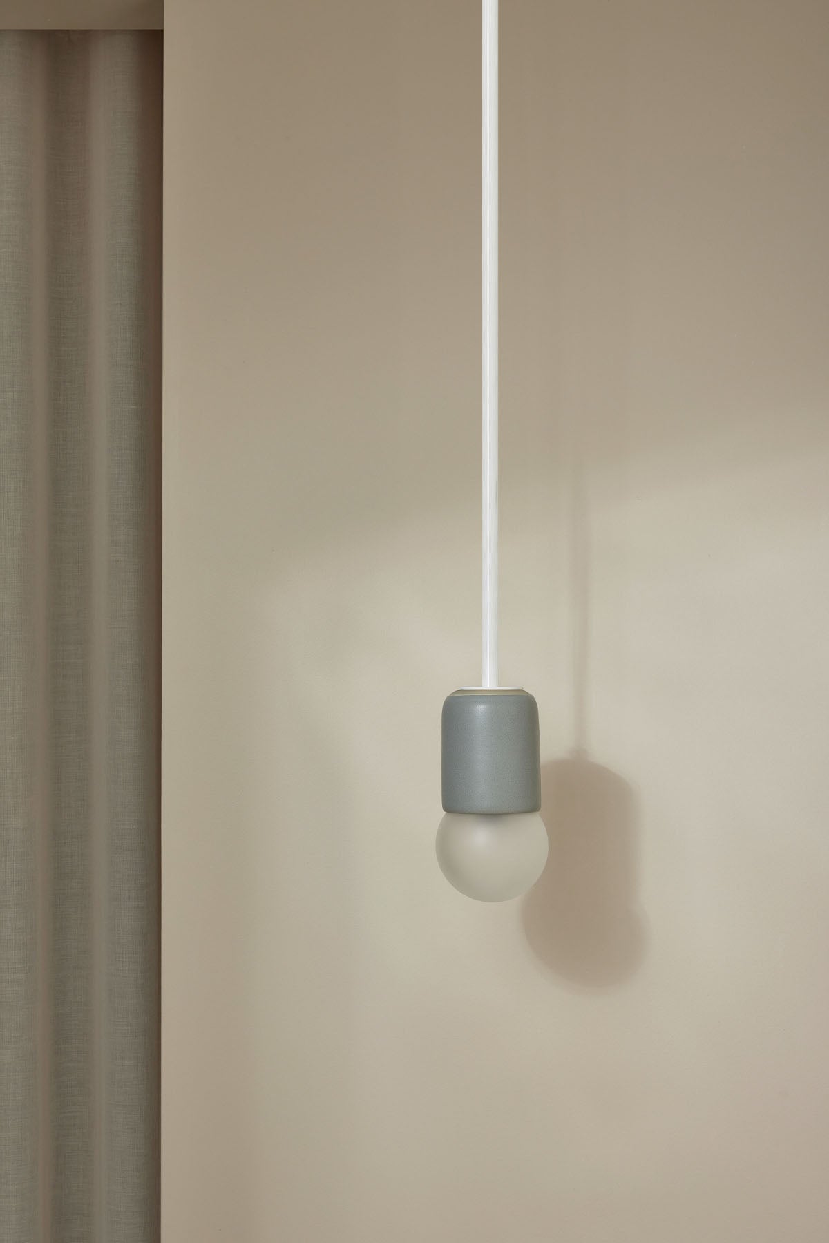 Terra 1 Pendant Light - Solid Rod