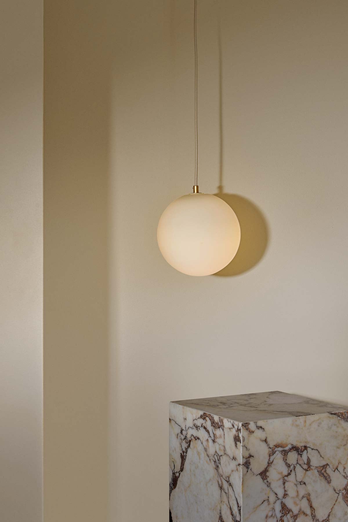 Orb Pendant Light · Fabric Flex · Large - Marz Designs - Marz Designs - Orb Pendant Light · Fabric Flex · Large