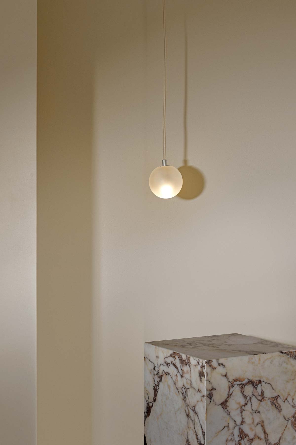 Orb Pendant Light · Fabric Flex · Small - Marz Designs - Marz Designs - Orb Pendant Light · Fabric Flex · Small