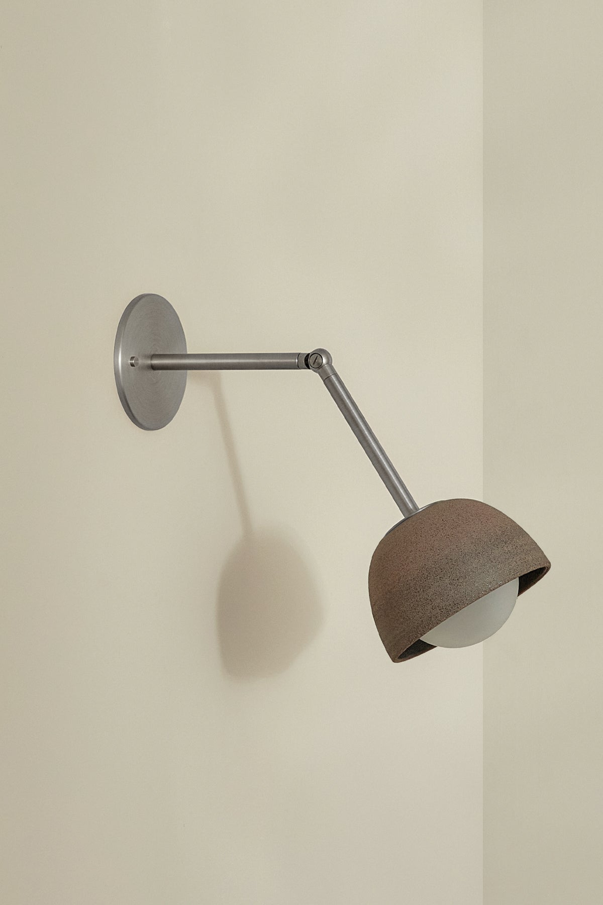 Terra 0 Long Articulating Light - Marz DesignsMarz Designs