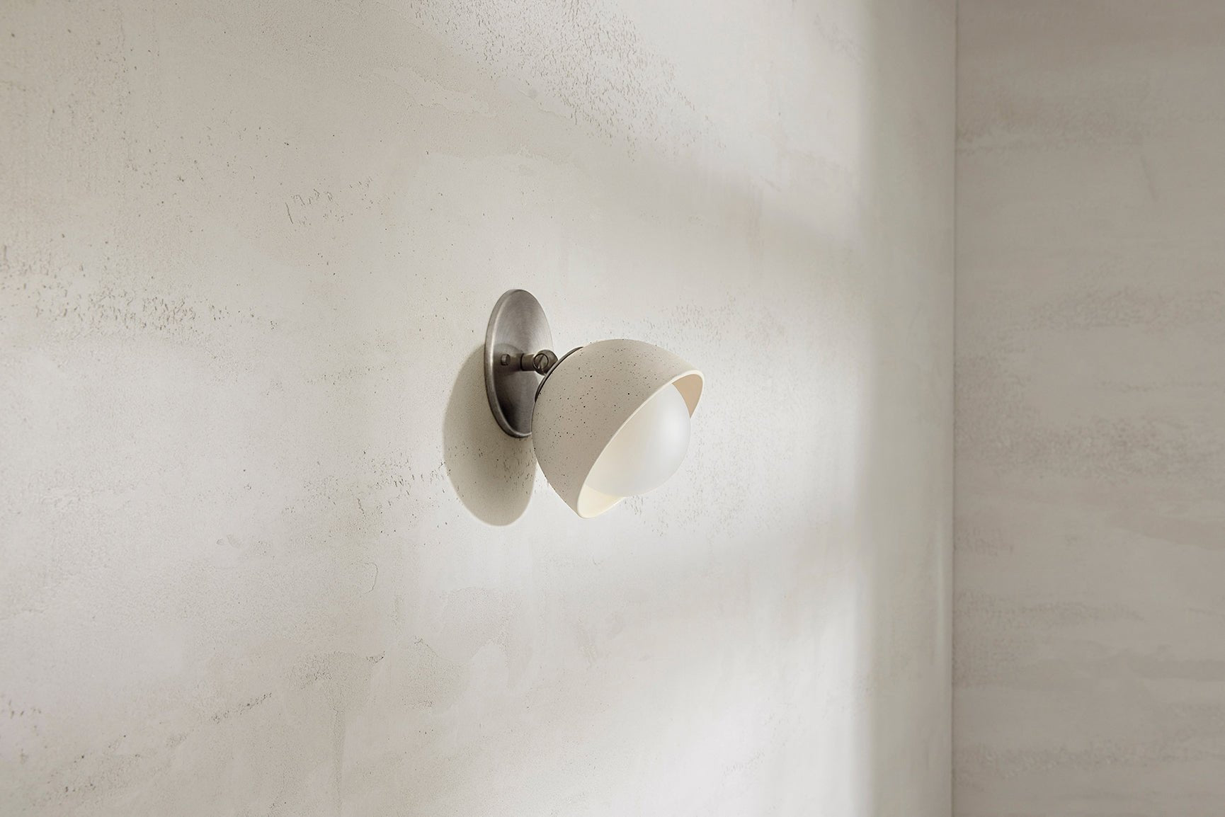 Terra 0 Short Surface Sconce - Marz DesignsMarz Designs