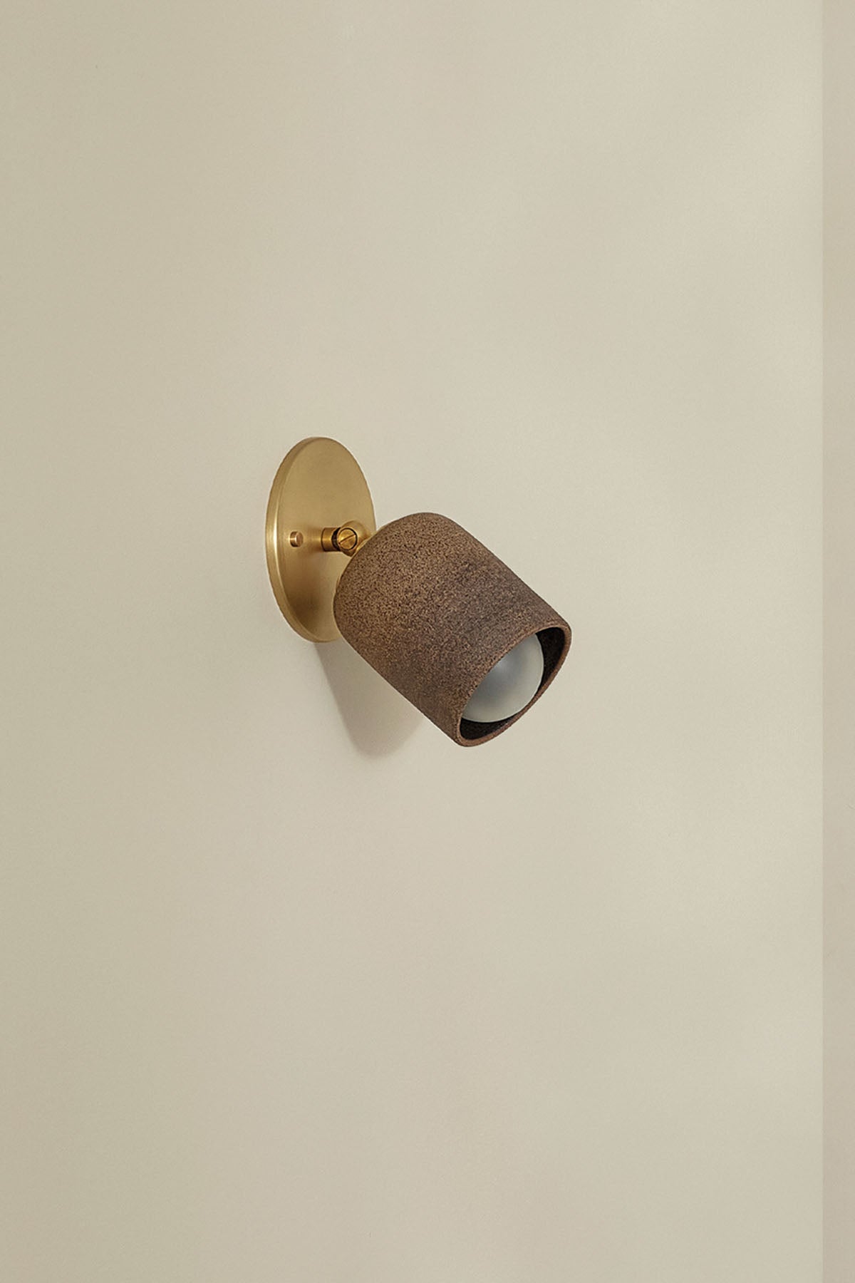 Terra 1 Short Surface Sconce - Marz DesignsMarz Designs