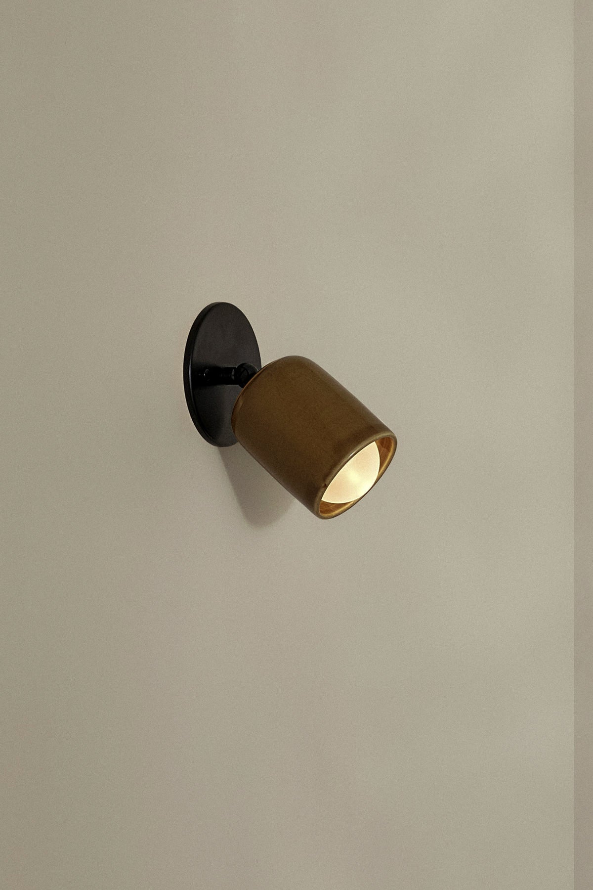 Terra 1 Short Surface Sconce - Marz Designs - Marz Designs - :switchedon