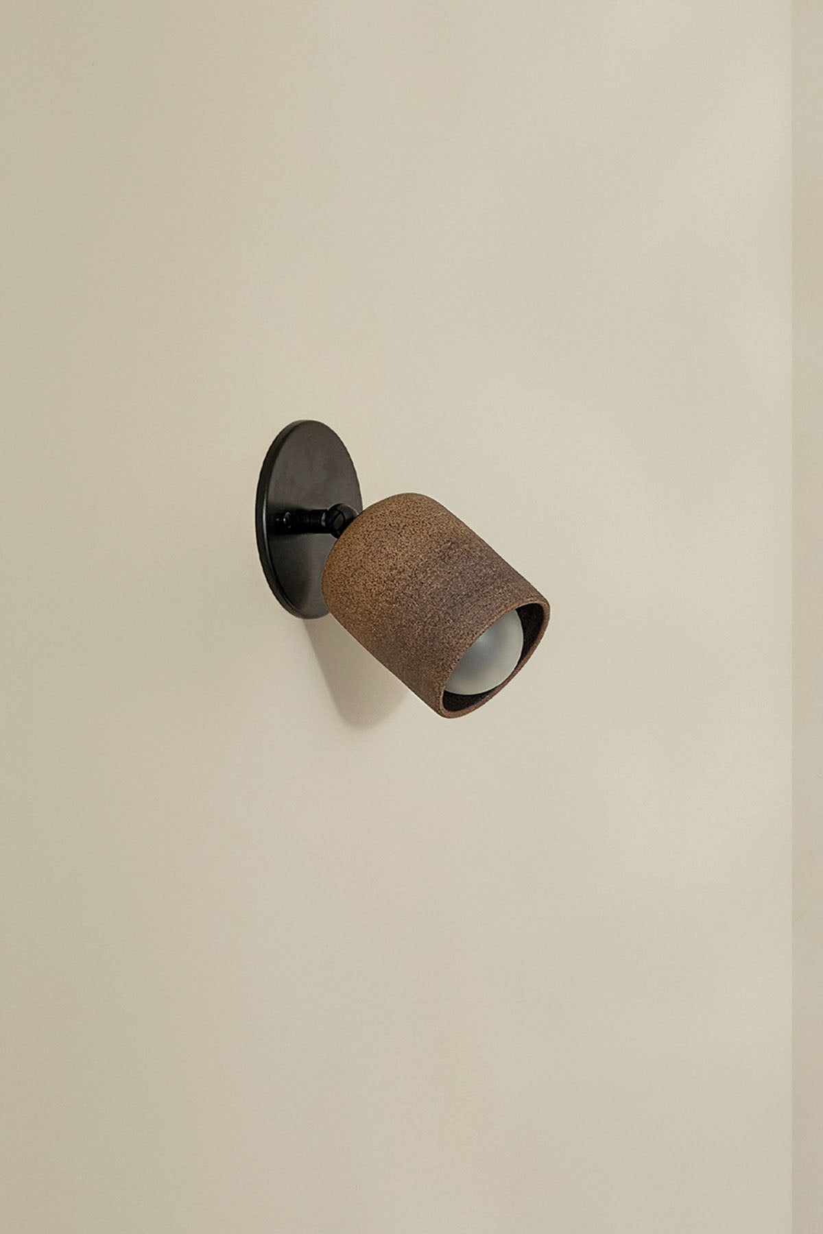Terra 1 Short Surface Sconce - Marz DesignsMarz Designs